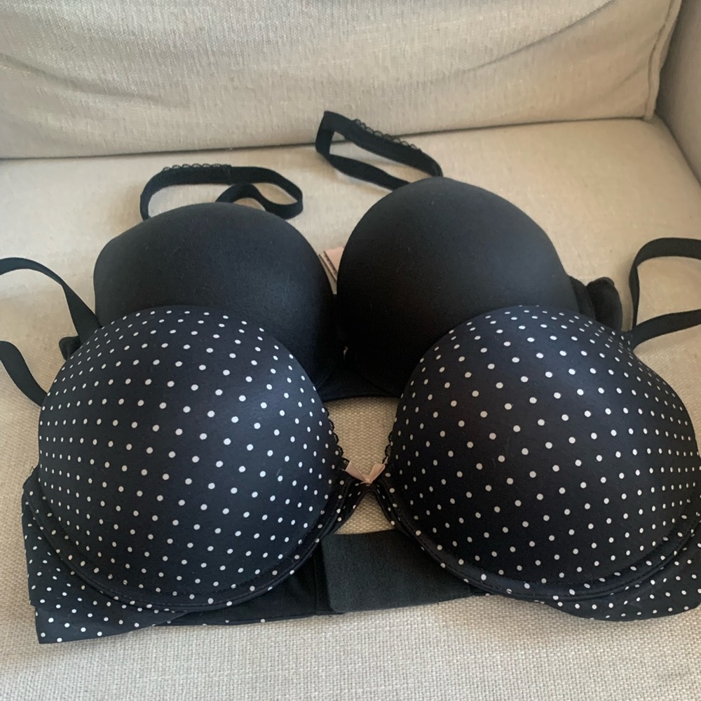 Bundle - Victory Secret Push Up Bras 34D - Like New